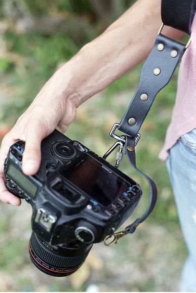 Obrázok Bronkey Berlin 501 - Black dual leather camera strap