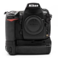 Nikon D700 + grip MB-D10, Pouit tovar