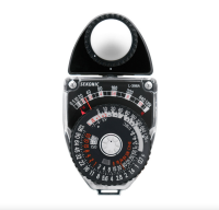 Sekonic L-398A Studio DeLuxe III Analog Light Meter